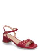 Joey_Gia Red UNISA