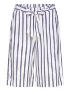 Bermuda Shorts White FREE/QUENT