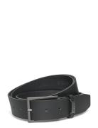 Gabriel_Sz35 Black HUGO