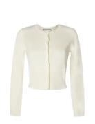 Ellean White Andiata