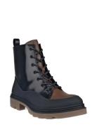 Grainer W Black ECCO