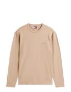 Tjm Reg Badge Tee Ls Beige Tommy Jeans