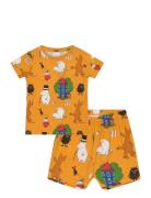 Muminhuset Shortspyj Pyjamas Sett Yellow Martinex