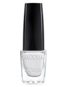 Isadora Wonder Nail Polish 101 Simply White Neglelakk Sminke White Isa...