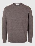 Slhberg Crew Neck Noos Tops Knitwear Round Necks Brown Selected Homme