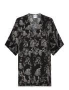 Tristan - Graphic Legacy Tops T-shirts & Tops Short-sleeved Black Day ...