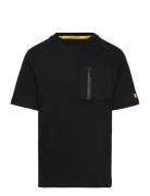 Branded Zip Pocket T-Shirt Tops T-shirts Short-sleeved Black Lyle & Sc...