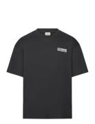 Halo Graphic Boxy T-Shirt Sport T-shirts Short-sleeved Black HALO