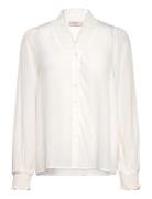 Shirt From Freequent In A Light Material. The Shirt Has A Simple Silho...