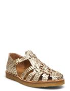 Sandals - Flat - Closed Toe Flate Sandaler Gold ANGULUS