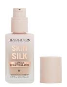 Revolution Makeup Skin Silk Serum Foundation F7 Foundation Sminke Revo...