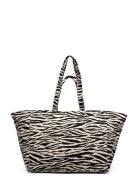 Zebra-Print Cotton Shopper Bag Bags Totes Black Mango