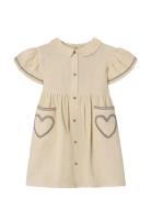 Amour Ss Dress Dresses & Skirts Dresses Casual Dresses Short-sleeved C...