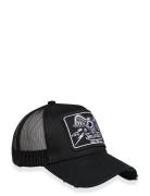 Square Patch Black Trucker Von Dutch Accessories Headwear Caps Black V...
