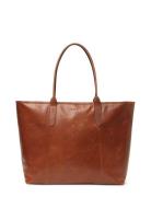 Parisa Bags Totes Brown Saddler