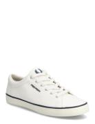 Baseline Canvas Lave Sneakers White Fred Perry