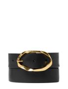 Alicia Belte Black Saddler