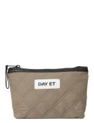Day Re-Q Fenced Mini Toalettveske Beige DAY ET
