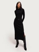 Only - Langermede kjoler - Black - Onltrier Ls Highneck Maxi Dress Knt...