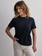 Selected Femme - T-Shirts - Dark Sapphire - Slfmyessential Ss O-Neck T...