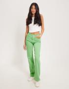 Pieces - Grønn - Pcholly Hw Wide Jeans Colour Noos B