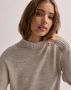 Vero Moda - Beige - Vmlefile Oversize Boxy Blouse Noos