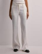 Nelly - Hvit - Low Waist Linen Flare Pants