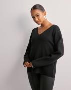 Object Collectors Item - Svart - Objreynard V-Neck Pullover Noos