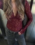 Nelly - Rød - Gorgeous Lace LS Top