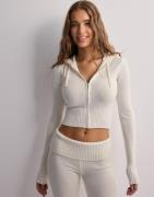 Nelly - Hvit - Soft Lounge Knit Sweater