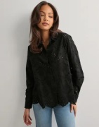 Pieces - Svart - Pcvilde Ls Shirt Wvn Noos