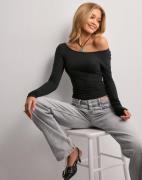 Nelly - Svart - Second Skin Top