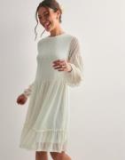 Only - Hvit - Onlnaja L/S Baloon Dress Cs Jrs