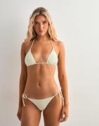 Nelly - Hvit - Flavour Straight Bikini Panty