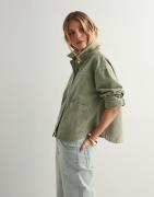 Vero Moda - Grønn - Vmjamie Ls Denim Shacket Mix Ga Noo