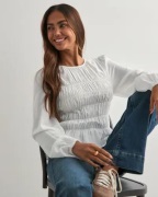 Nelly - Hvit - My Best Smock Blouse