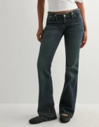 Nelly - Blå - No Waist Bootcut Jeans