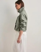 Nelly - Grønn - High Collar Jacket