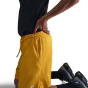 Nike Shorts Club - Universitetsgull/Hvit